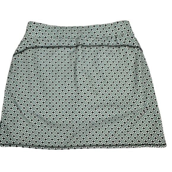 T by Talbots Everyday Stretch Diamond Geo Skort Size Medium Petite - Picture 3 of 8